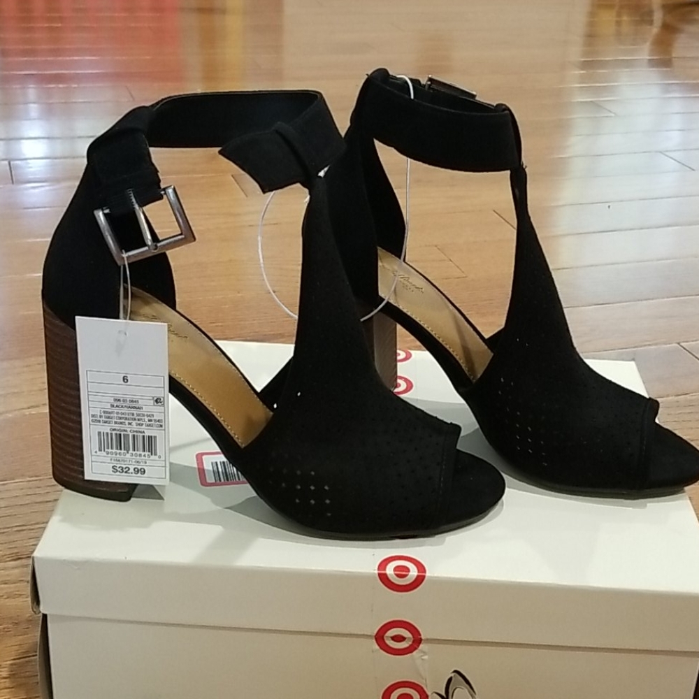 womens size 6 open toe heel